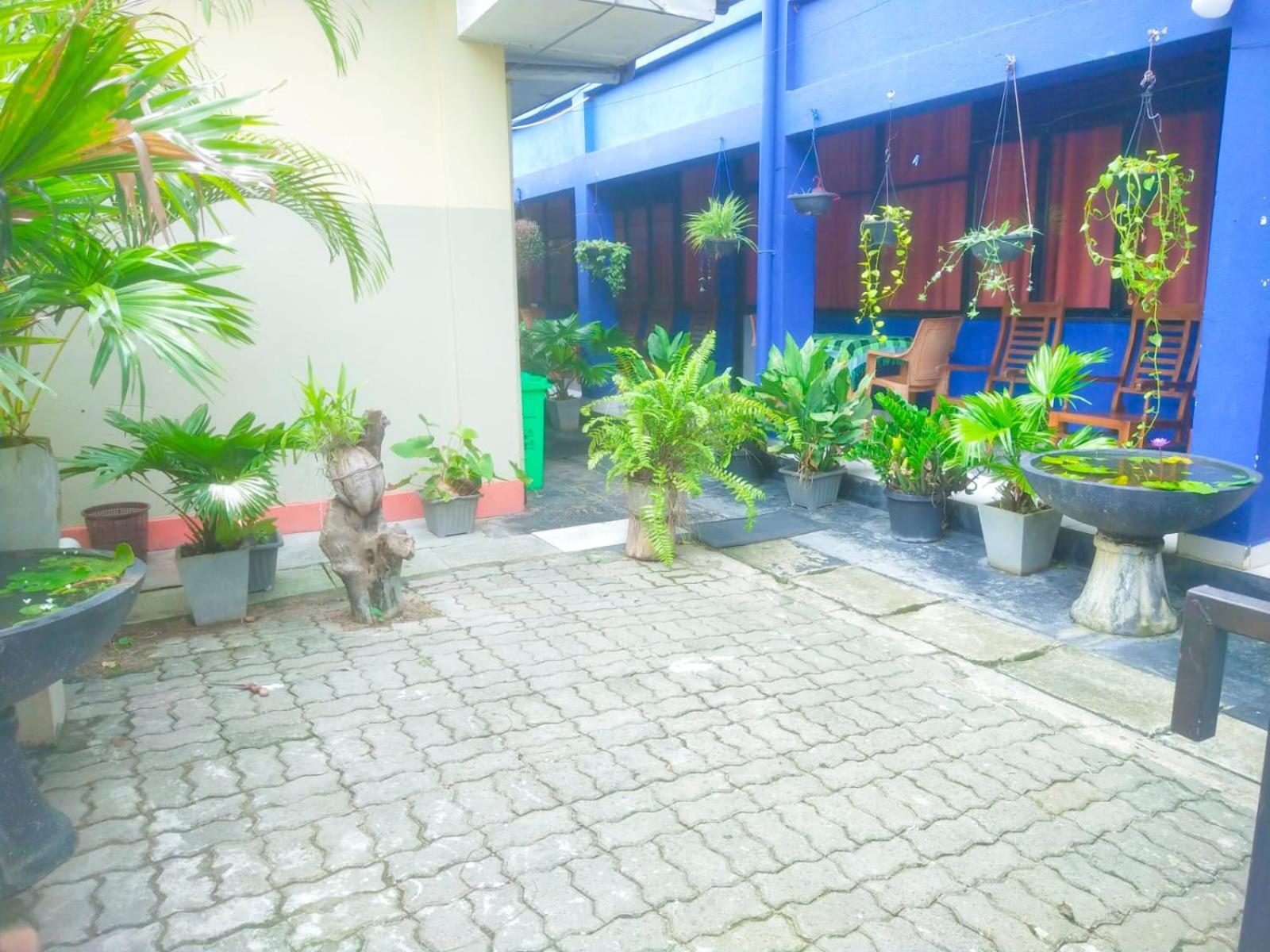 Appartement Hikka Urban Rest *